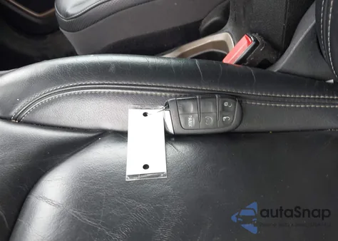 2017 Jeep Renegade Limited 4X4 z USA, uszkodzony, nr VIN ZACCJBDB4HPF23660